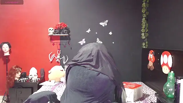 MaggaCass online show from December 4, 11:46 pm