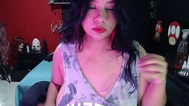 MaggaCass online show from December 13, 4:33 am