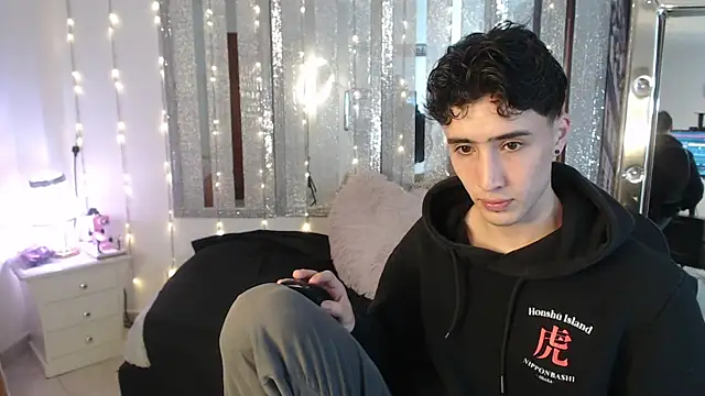 gojo satoru 18 online show from February 12, 11:51 am