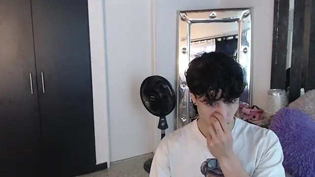 gojo satoru 18 online show from March 11, 11:23 am