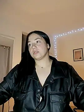 helena smith online show from December 7, 4:31 am