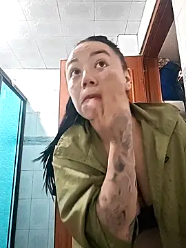 helena smith online show from October 22, 3:07 am