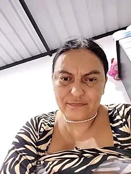 Horny-Mommy-Dirty online show from March 8, 2:26 am