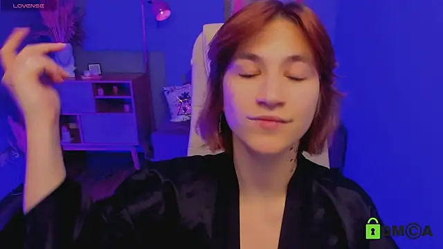 Moon13152 online show from November 11, 4:29 pm