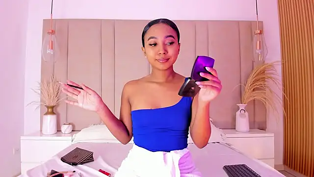 GabrielaLugo online show from March 13, 11:41 am