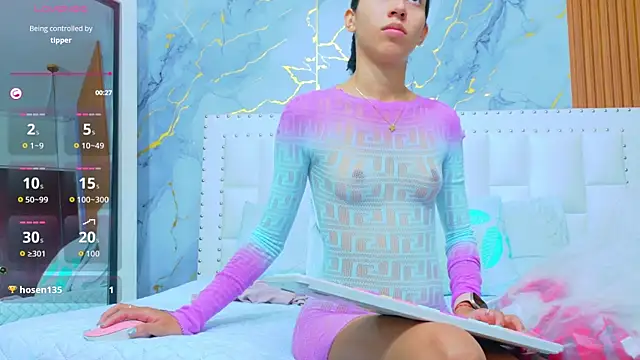 Beautifulskinny18 online show from October 5, 7:56 pm