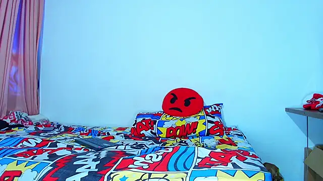 Thomass00 online show from December 29, 5:44 pm