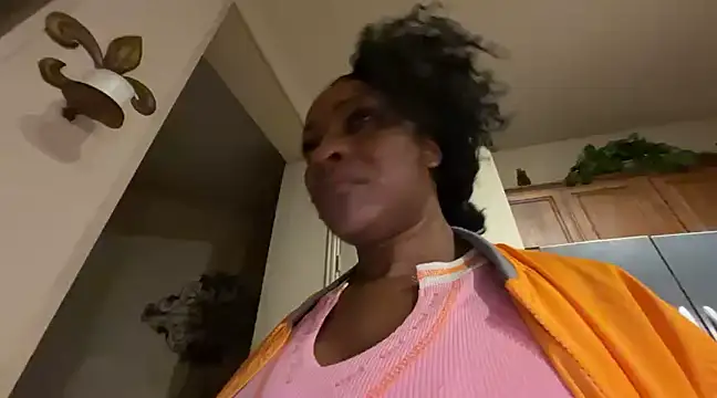 wynterheat online show from March 13, 9:43 am