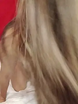 apriilhot online show from April 16, 9:04 pm