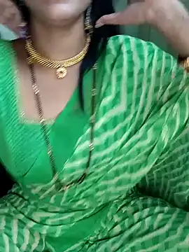 Snapshot of PUNAM_BABY1 chatting on January 14, 10:17 am PUNAM BABY1 online show from January 14, 10:17 am