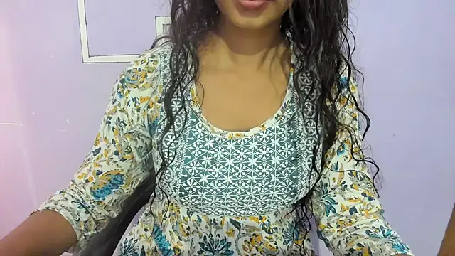Snapshot of aarjulove chatting on September 11, 8:47 am aarjulove online show from September 11, 8:47 am