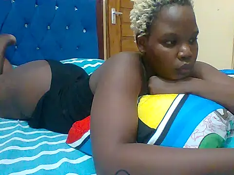 Bootylicious- online show from January 12, 7:08 pm