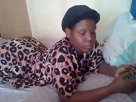 Bootylicious- online show from February 3, 5:49 am