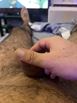 Snapshot of tikitaka97 chatting on December 11, 10:27 pm tikitaka97 online show from December 11, 10:27 pm