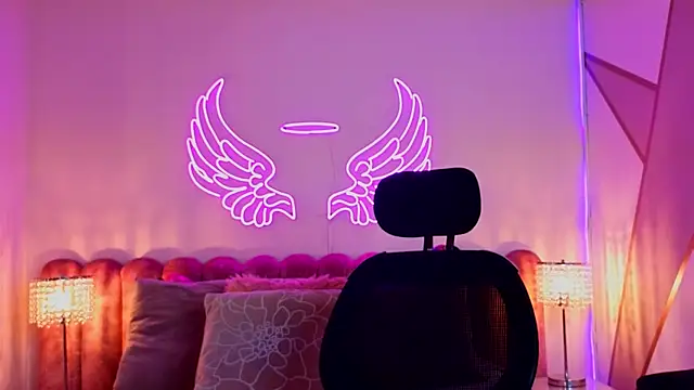  scarletmoore online show from September 23, 8:39 am