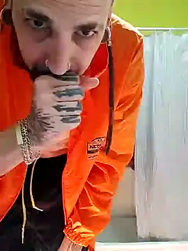 Casaltesudex online show from February 7, 10:30 pm