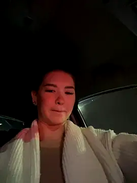 Denise Garciia online show from December 1, 4:51 pm