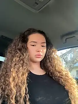 Denise Garciia online show from February 14, 12:36 pm