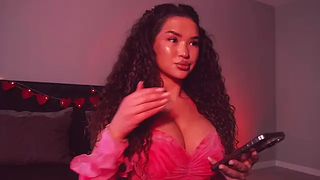 Denise Garciia online show from February 19, 10:12 am