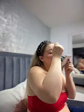 GaiaBaker online show from March 10, 12:21 pm