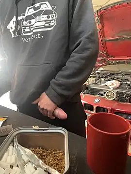 Snapshot of donnuozfutura chatting on March 17, 11:00 am donnuozfutura online show from March 17, 11:00 am