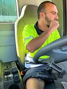 donnuozfutura online show from September 19, 9:11 am