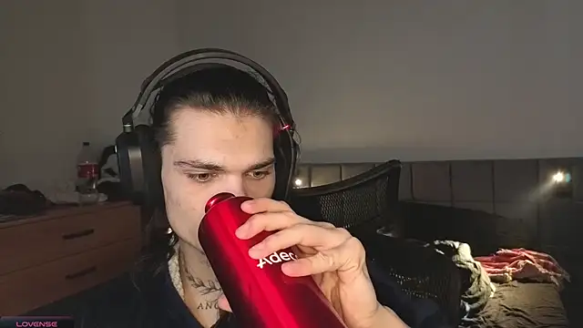 JordanShow online show from March 2, 9:53 am