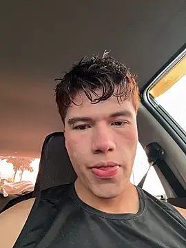 Logan smith1 online show from January 6, 7:39 pm