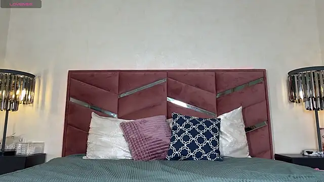 dollfromvenus online show from September 27, 1:16 pm