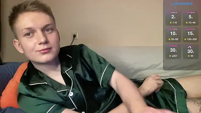 tyler 8x online show from January 19, 6:43 pm