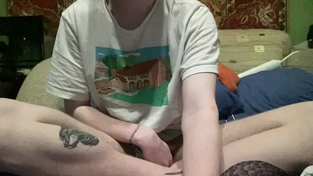 tyler 8x online show from March 13, 7:06 pm