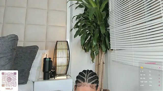 Nia Bunny online show from February 4, 5:12 pm