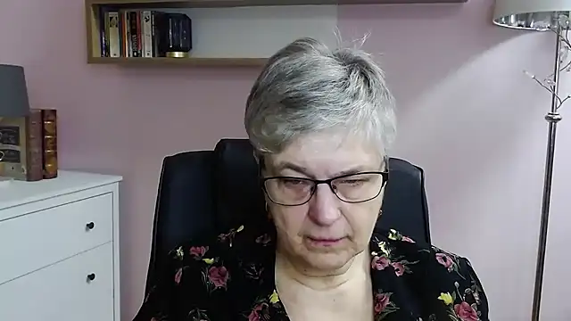 IrisDream online show from December 23, 7:28 am