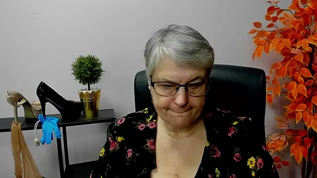 IrisDream online show from January 9, 10:31 am