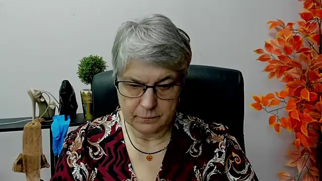 IrisDream online show from January 20, 11:13 am