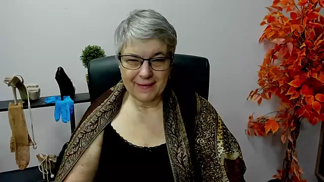 IrisDream online show from January 21, 7:15 am