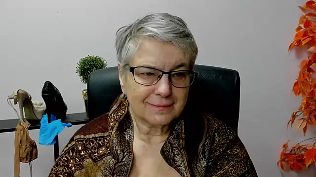 IrisDream online show from January 22, 7:25 am