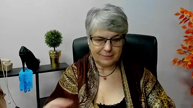 IrisDream online show from January 30, 1:53 pm