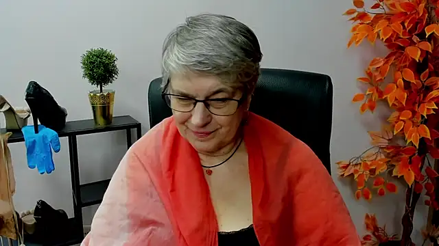 IrisDream online show from February 5, 11:02 am