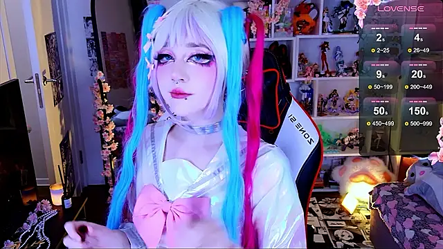 Aki  Ra online show from March 28, 10:42 pm