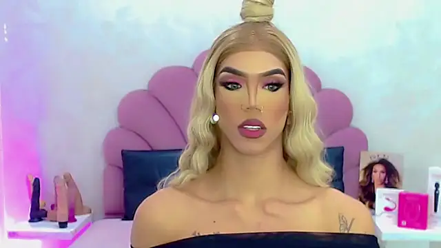 briana sex32 online show from March 15, 4:51 am