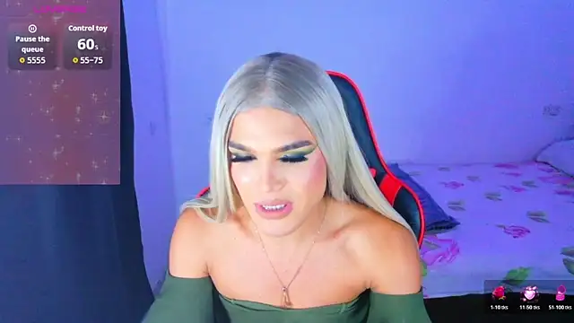 AllisonsweetZ online show from January 16, 6:12 pm