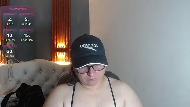 katty femdom online show from April 16, 1:01 pm