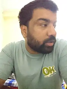 Snapshot of L9vefromAkhil chatting on April 23, 1:13 pm L9vefromAkhil online show from April 23, 1:13 pm