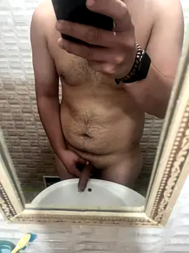 Snapshot of Cristian_099 chatting on November 3, 4:08 pm Cristian 099 online show from November 3, 4:08 pm