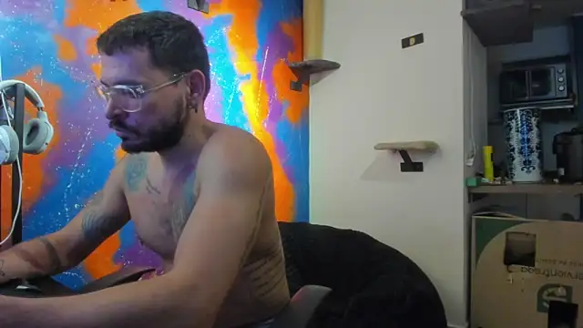 leondevereda online show from September 15, 10:10 pm