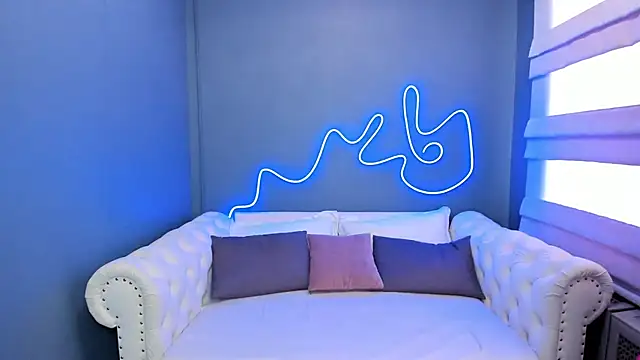 rock n roxy online show from January 16, 5:11 am