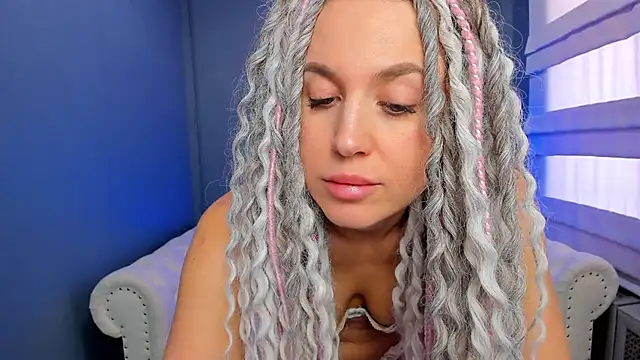 rock n roxy online show from January 30, 5:09 am