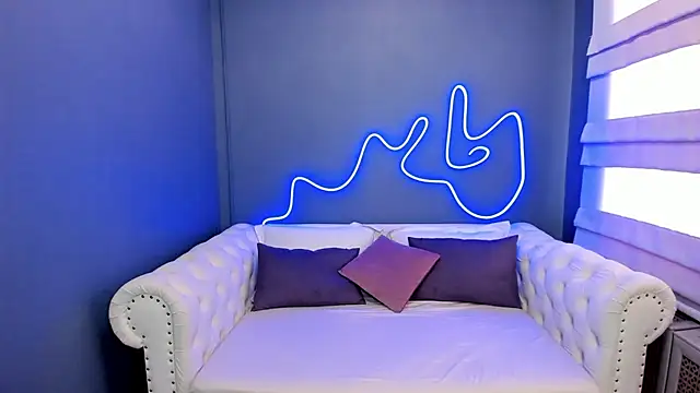 rock n roxy online show from March 20, 2:29 am