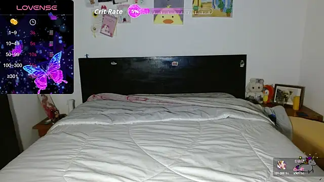 Snapshot of TRIXIE_TANG28 chatting on September 16, 12:33 am TRIXIE TANG28 online show from September 16, 12:33 am